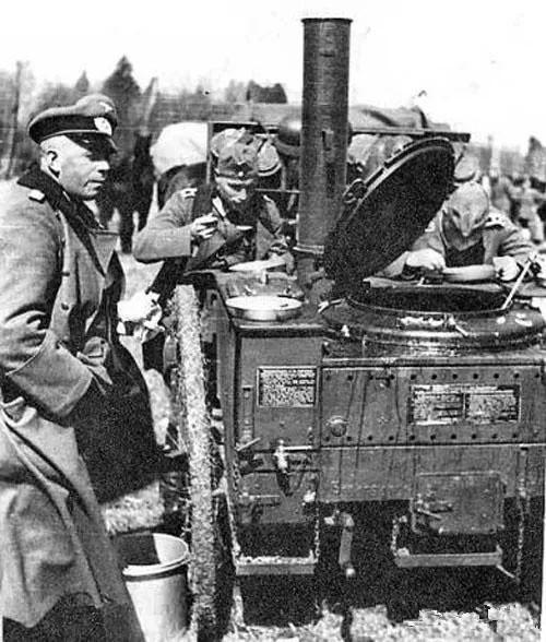 二战德军野战炊事车提振士气的炖肉大炮比虎式坦克还吃香